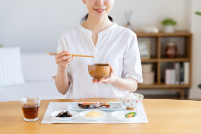 朝食