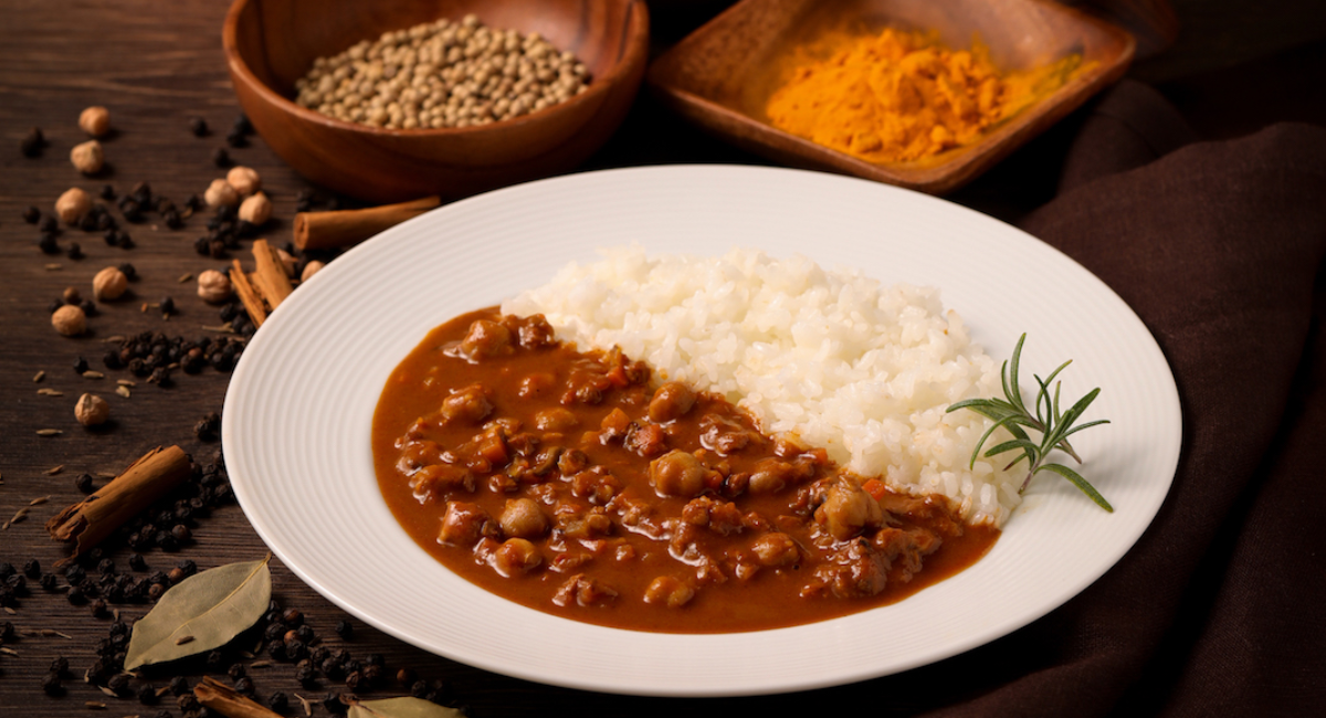 えんどう豆のキーマカレーで、おうちごはんをサポート　キャンペーン中